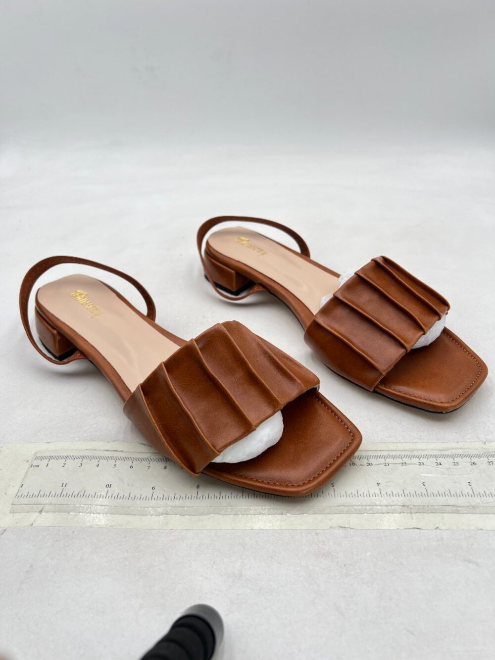 Brown Women Comfortable Open Toe Low Heel Sandals Back Strap Slip On Shoes - Picture 4 of 8